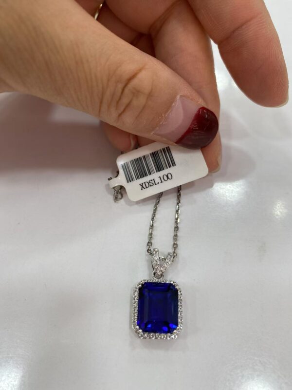 XDSL100 Sapphire Necklace