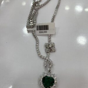 XDSL550 Heartshaped Emerald Necklace
