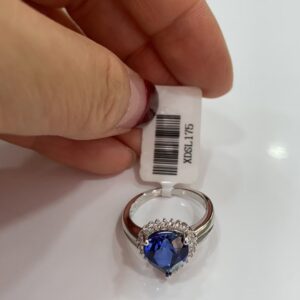 XDSL175 Pear-shaped Sapphire Ring